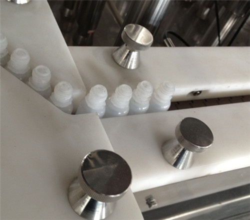 skavas pudeles ierīce